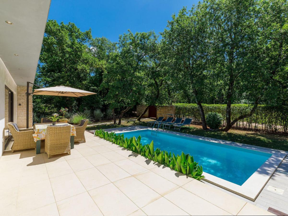 Holiday Home Villa Frleti By Interhome 乌马格 外观 照片